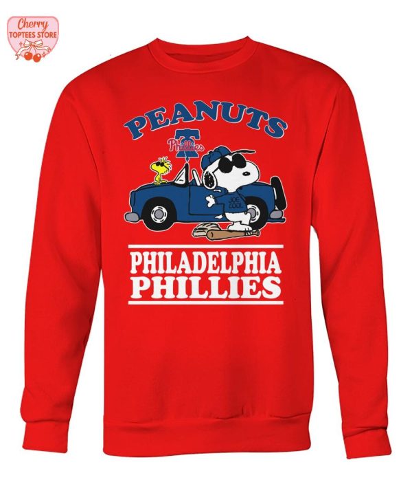 Snoopy Peanuts x Philadelphia Phillies For Fans 2025 T-Shirt